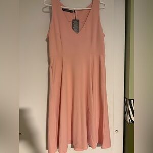 Elegant Pink V-Neck Dress